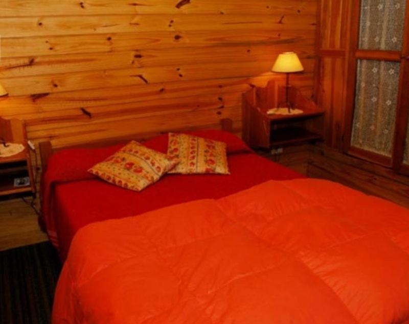 Bungalows El Bosque De Los Elfos سان كارلوس دي باريلوتشي الغرفة الصورة