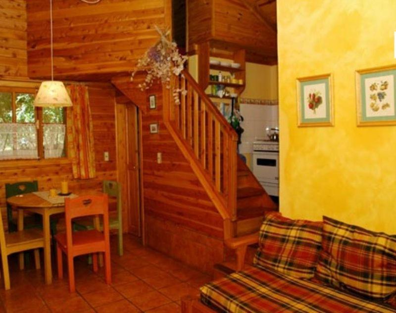 Bungalows El Bosque De Los Elfos سان كارلوس دي باريلوتشي الغرفة الصورة