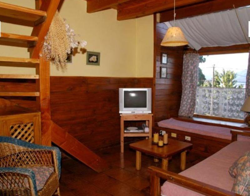 Bungalows El Bosque De Los Elfos سان كارلوس دي باريلوتشي الغرفة الصورة