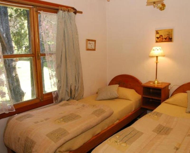 Bungalows El Bosque De Los Elfos سان كارلوس دي باريلوتشي الغرفة الصورة